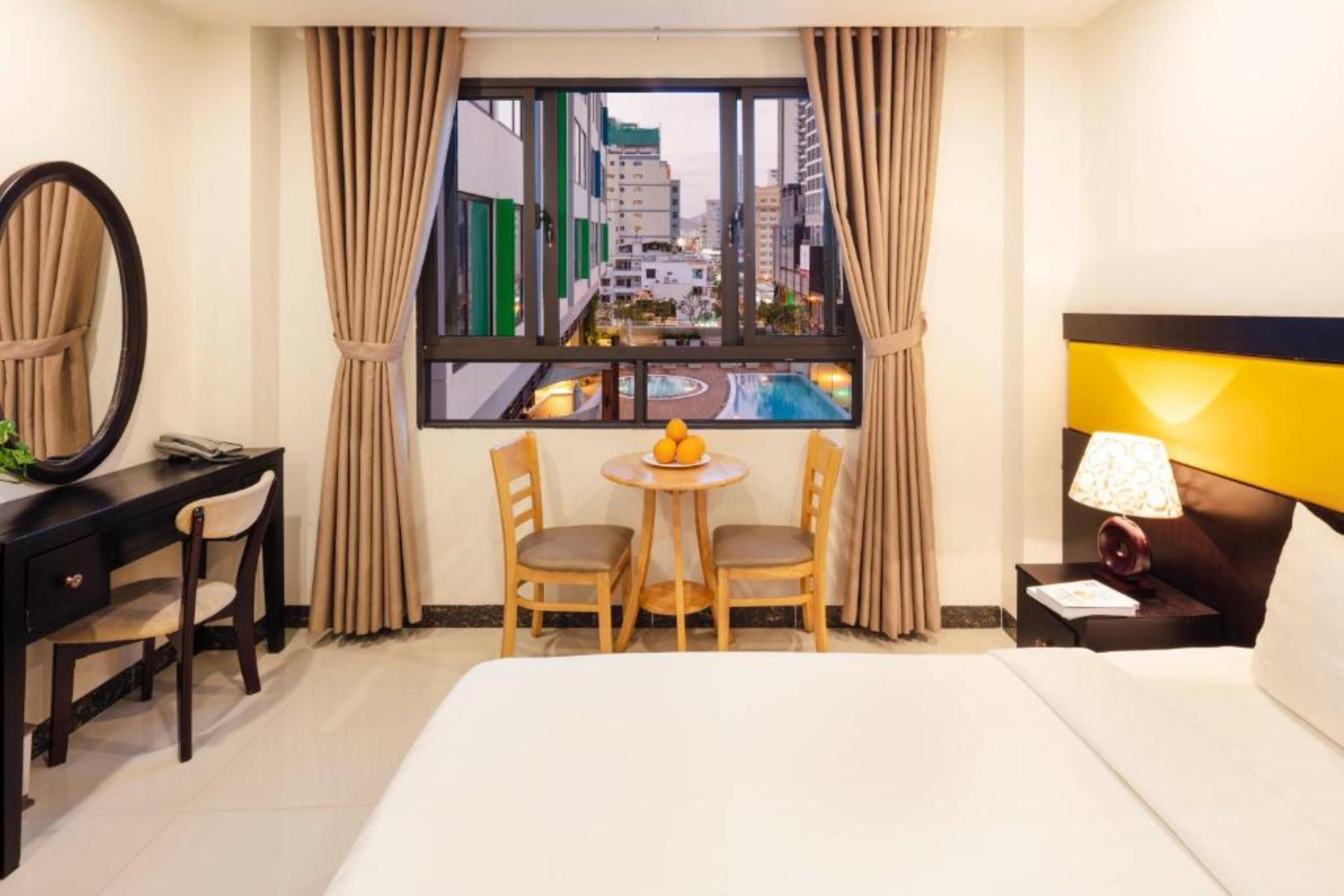 Tokia Hotel Nha Trang Exterior foto